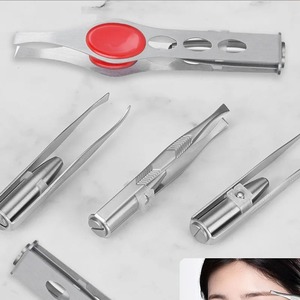 Pinzas para Cejas Modernas Hechas a Mano de Acero Inoxidable Duradero con Punta Curva, Diseño Curvo, Mango Cómodo, Herramienta de Aseo Precisa con LED - Product Image 4