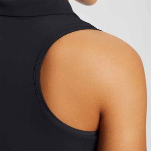 Polo sans manches pour femmes, idéal pour les activités de plein air - Product Image 6