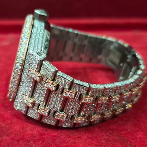 Reloj Mecánico Automático de Acero Inoxidable con Diamantes de Laboratorio y Moissanita, Resistente al Agua, Personalizado - Product Image 1