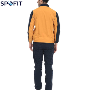 Conjunto Deportivo Personalizado para Hombre, Sublimado en Toda la Superficie, de Poliéster, de Alta Calidad, con Camiseta y Pantalones - Product Image 6