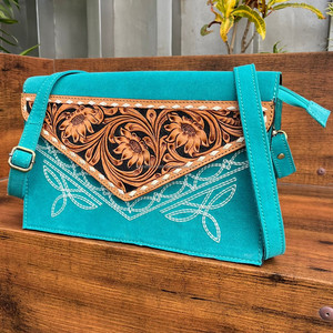 2025 luxe femmes personnalisé fabriqué à la main en cuir suédé sac à bandoulière véritable outillé à la main point de botte détaillé rabat sac à bandoulière - Product Image 3