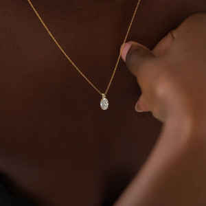 Collar con Colgante de Diamante Moissanita VVS de Corte Ovalado Chapado en Oro Amarillo de 14K para Mujer, Joyería Fina de Lujo, Regalo - Product Image 4