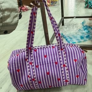Bolsa de Viaje Acolchada de Algodón, Bolsa de Gimnasio, Bolsa de Fin de Semana, Hecha a Mano con Estampado Jaipuri, de Lujo, Portátil, Fabricante OEM, Exportador - Product Image 1
