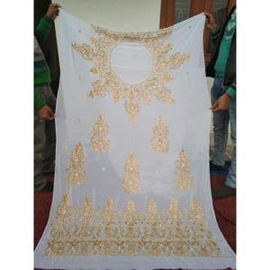 Robes de mariée traditionnelles pour femmes, fabriquées à la main par Rana Export, en tissu satiné brodé en soie jacquard, matériau écologique, personnalisables - Product Image 1