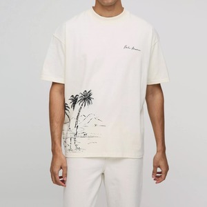 เสื้อยืดผู้ชายทรงปกติ สีขาว ผ้าฝ้าย พิมพ์ลายต้นปาล์ม คอกลม แขนสั้น ระบายอากาศได้ดี น้ำหนัก 220 กรัม โลโก้ด้านหน้า - Product Image 1