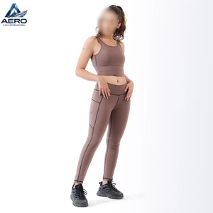 Conjunto Deportivo de Alta Calidad para Mujer, Brasier Sin Costuras y Leggings, Conjunto de Yoga de 2 Piezas, Brasier Push-Up y Leggings con Control de Abdomen - Product Image 2
