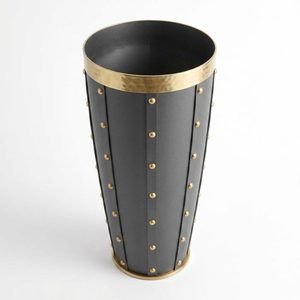 Vase de sol cylindrique en aluminium fait main de 26 cm, graphite et laiton, six rivets, design industriel, WB Inc, pour la décoration intérieure - Product Image 3