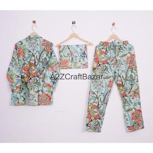 Pijamas de Algodón 100% Puro de Alta Calidad al por Mayor para Hombre y Mujer, Ropa de Dormir Romántica con Estampado Floral para Vacaciones de Invierno, Suministro Directo de Fábrica - Product Image 4