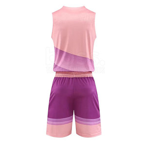Uniforme de basketball durable avec une construction légère pour des activités d'équipe durables - Product Image 2