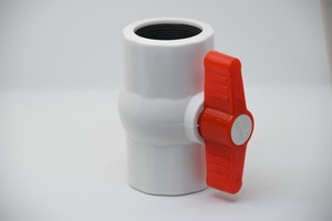 Vanne à boisseau sphérique en PVC Nirmit à poignée longue, commande manuelle, personnalisable OEM pour le contrôle de l'eau d'irrigation, joint EPDM, 100 ps - Product Image 2