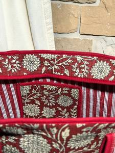 Sac fourre-tout en coton matelassé fait main de qualité supérieure, fermeture à glissière, grand format 18x18 pouces, imprimé floral, peint à la main, sac à bandoulière réutilisable pour femmes - Product Image 3