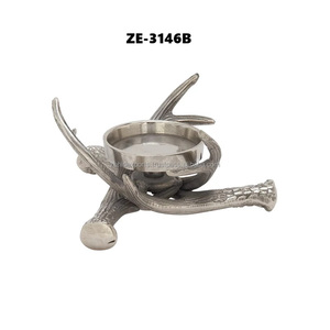 Candelabro Redondo de Metal Rústico Hecho a Mano de Grado de Exportación, Estilo Rústico, Zahid Exports, para Uso Religioso, Bodas, Navidad - Product Image 4