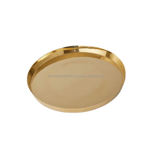 Plateau en laiton martelé sur mesure en gros |   Plateau rond en métal décoratif de haute qualité |   Plateau en laiton artisanal indien pour la restauration - Product Image 2