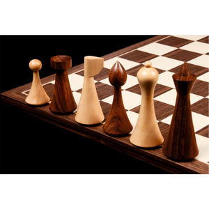 Juego de Ajedrez de Madera Maciza de Estilo Nórdico, Tablero de Ajedrez de Madera Profesional Personalizado, Juegos de Mesa Educativos Minimalistas de Alta Gama al por Mayor - Product Image 3