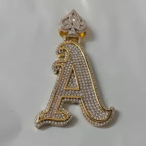 Colgante Personalizado con Letra 'A' en Moissanita Auténtica de 3 Quilates, Corte Redondo, Plata de Ley 925 para Hombre - Product Image 1