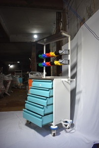 Chariot utilitaire d'hôpital avec bacs et tiroirs colorés, cadre orange, dessus en métal, roues, pour usage médical, provenance Inde - Product Image 5
