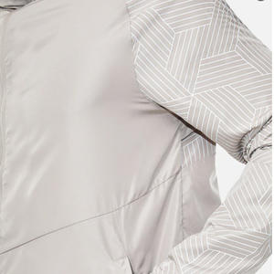 เสื้อแจ็คเก็ตซอฟต์เชลล์พิมพ์ลายดิจิทัลแบบกำหนดเอง เสื้อกันลมแห้งเร็วสำหรับวิ่ง เสื้อแจ็คเก็ตกันลมสำหรับกิจกรรมกลางแจ้ง เสื้อแจ็คเก็ตซอฟต์เชลล์สำหรับผู้ชาย - Product Image 5