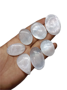 Cabochon en sélénite de qualité supérieure, pierre précieuse blanche en vrac, cristal pur et clair de haute qualité, blanc pour la fabrication de bijoux. - Product Image 1