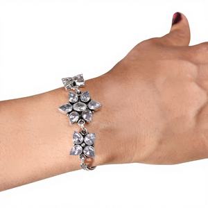 เครื่องประดับงานฝีมือสำหรับผู้หญิง ดีไซน์ดอกไม้ประดับลูกปัดทองเหลืองชุบเงินโบราณ สไตล์ชาติพันธุ์ เหมาะสำหรับงานปาร์ตี้ ของขวัญแฟชั่นสำหรับเธอ - Product Image 1