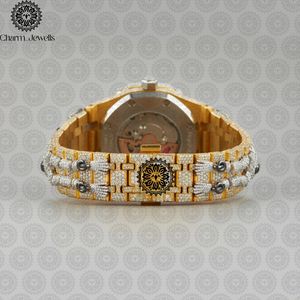 Reloj de Lujo para Hombre Charm_Jewells, Acero Inoxidable, Esfera de 40 mm, Correa de 20 mm, Bisel con Diamantes, Cierre Oculto con Botón, Movimiento Mecánico - Product Image 2