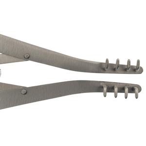 เครื่องมือผ่าตัดแบบยึดติดด้วยตัวเอง Alm Self-Retaining Retractor ขนาด 2-3/4 นิ้ว 4×4 ฟัน ปลายทู่ ทำจากเหล็กกล้าไร้สนิม - Product Image 4