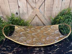 Assiette de service ovale vintage en laiton avec motif écailles de poisson, plat en métal fait main pour la décoration de fête - Product Image 2