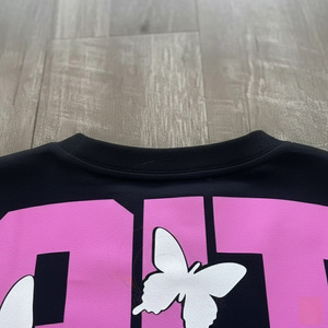 Camiseta Corta Oversize de Algodón Desgastado Negro con Lavado Ácido, Gráficos y Estilo Boxy de Alta Calidad Personalizada - Product Image 5