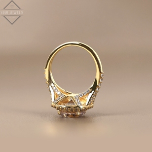 Anillo de Diamantes de Lujo con Halo Redondo en Oro Amarillo, Joyería de Compromiso para Mujer, Regalo de Aniversario - Product Image 3
