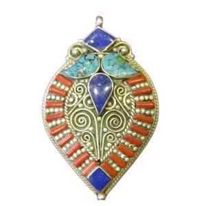 Colgante de Flor Chapado en Plata de Aleación con Coral, Estilo Hip Hop Único, Hecho a Mano en Nepal, Unisex, de Asthamangal Gift & Craft - Product Image 1