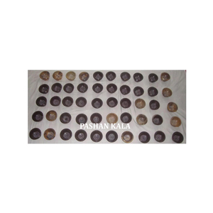 Magnifique porte-encens en pierre savonneuse polie, forme ronde, avec motifs de feuilles brillantes, surface lisse et brillante, pour objet de culte. - Product Image 6