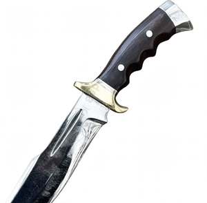 มีดทำมือสั่งทำพิเศษจาก Iron Crown Forge สำหรับตั้งแคมป์กลางแจ้ง ใบมีดทรง Drop Point ยาว 10 นิ้ว ด้ามไม้วอลนัทสีเข้ม ผลิตจากเหล็กกล้าไร้สนิม รับผลิตแบบ OEM - Product Image 4