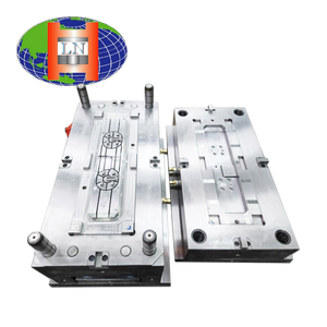 Molde para Trípode - Servicio de Plástico OEM/ODM - Product Image 1