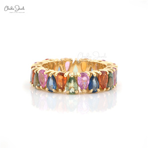 Bague de mariage classique en or jaune 14 carats avec diamants et bande éternité en saphirs multicolores taille poire 5x3mm authentiques pour anniversaires – Vente en gros - Product Image 2