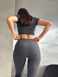 <b>Women's</b> Plus Size Yoga Activewear Gym Set 2-Piece Tummy Control <b>Leggings</b> Sports <b>Crop</b> Top Bra Biker Shorts Fitness - Product Image 4