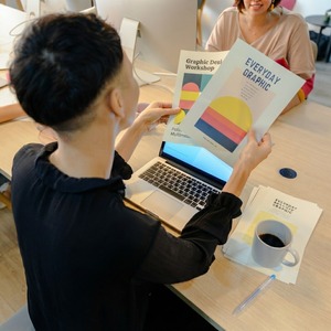 บริษัทออกแบบใบปลิวที่สะดุดตา นำเสนอวัสดุการตลาดแบบพิมพ์ที่ไม่เหมือนใครเพื่อเพิ่มการเติบโตของธุรกิจ - Product Image 5