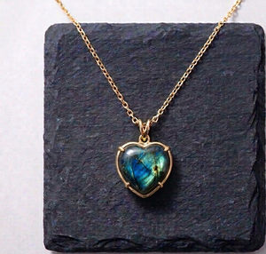 Collar con Colgante de Corazón de Labradorita Natural de 16 Pulgadas, Plata de Ley 925, Chapado en Oro de 18K, Collar para Uso Diario - Product Image 1