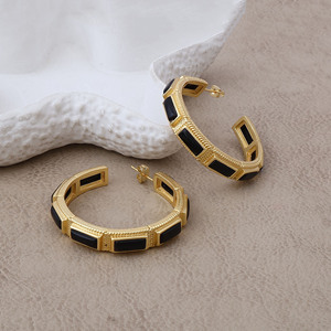 Pendientes de Aro de Latón con Piedra de Ónix Negro, Chapados en Oro, Joyería Bohemia, Regalo para Ella, Aniversario - Product Image 4