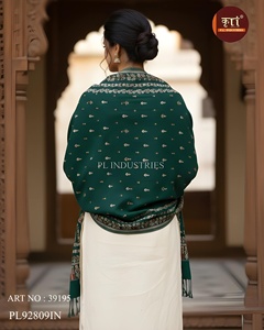 Bufanda de Mujer de Polialgodón de Primera Calidad, Mezcla de Lujo con Sensación de Cachemira, Chal de Color Verde Sólido, Pashmina Gruesa para Invierno - Product Image 4
