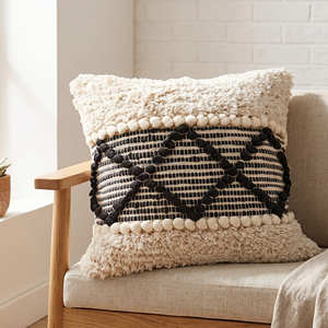 Funda de Cojín Boho Geométrica Texturizada, Cojín Decorativo Tejido con Patrón de Diamantes, Cojín de Algodón para Sofá y Cama - Product Image 2