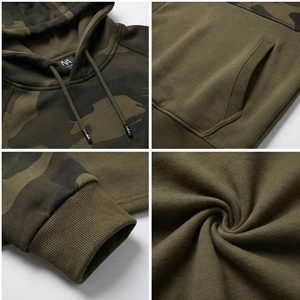 Hoodie surdimensionné élégant pour homme, design vintage délavé avec poche avant, confortable, personnalisable pour l'hiver. - Product Image 4