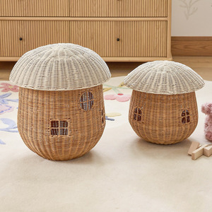 Maisons de jeu en rotin naturel tressées à la main en forme de champignons pour garçons et filles - Product Image 1