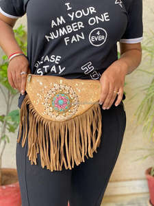 Riñonera de piel de vaca cosida a mano en cinturón de bolsillo de cadera negro cinturón de bolsillo de cintura flecos cinturones de flecos de pelo de vaca - Product Image 3