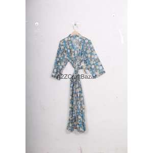 Suavidad: Kimono 100% algodón con cuello en V, diseño sencillo y estampado floral para uso casual y diario. - Product Image 4