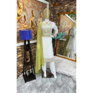 Hermoso Salwar Kameez de Algodón para Fiesta, Top y Dupatta - Product Image 2