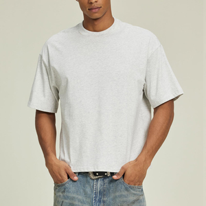 T-shirt en coton 100% de qualité supérieure, sur mesure, à manches régulières, coupe ample et carrée pour hommes, logo personnalisé, style streetwear pour garçons - Product Image 3