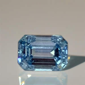 เพชรทรงเหลี่ยมมรกต CVD สร้างในห้องปฏิบัติการ ขนาด 1-10 กะรัต ความใส VVS ได้รับการรับรองจาก GIA ขายส่ง IGI สำหรับเครื่องประดับแบบหลวมสีน้ำเงิน - Product Image 4