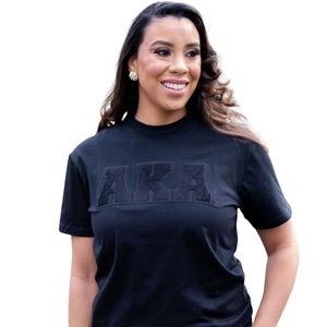 Camiseta All Black AKA para Mujer, Logotipo Chenille, Algodón Premium, Estilo Casual Minimalista para Uso Diario - Product Image 2