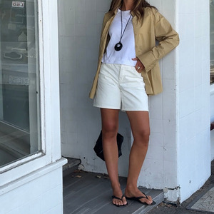 Shorts de mezclilla vintage de cintura alta para mujer, estilo boyfriend, de pierna recta, con cierre de cremallera, 240g, tendencia de verano - Product Image 4