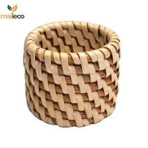 Anillos de Servilleta de Ratán Natural Estilo Bohemio Ecológicos y Duraderos para Bodas, Fiestas, Hogar y Restaurantes Hechos a Mano en Vietnam - Product Image 2