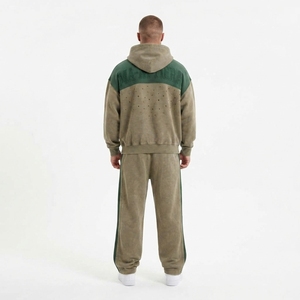 Conjunto Deportivo para Hombre con Capucha, Color Verde Oliva, Estampado de Letras, Cierre Completo, Corte Holgado Informal, 100% Algodón, Sudadera y Pantalones - Product Image 2